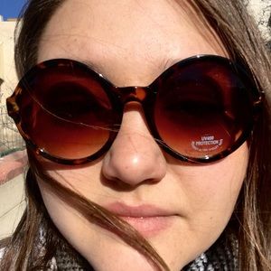 Torrid Tortoiseshell Round Sunglasses