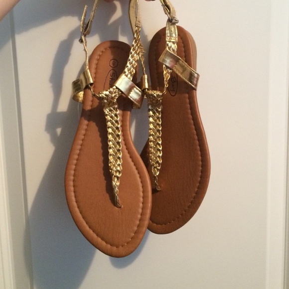 StarBay Sandals Size 5