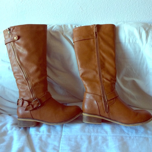 Knee-high Riding Boots