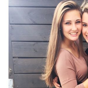 Meet your Posher, Lauren