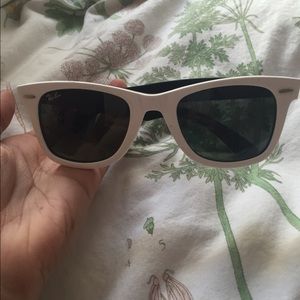 Authentic white ray ban sunglasses great condition