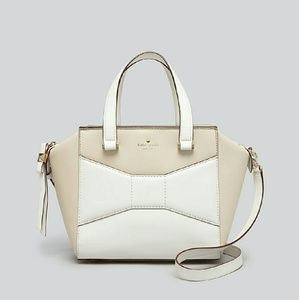 ***SOLD***Kate Spade Small 2 Park Avenue Beau