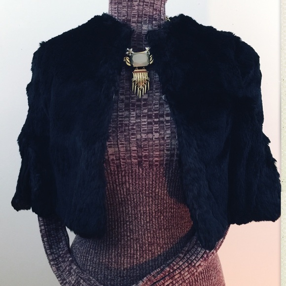 Vintage Authentic Rabbit Fur Capelet circa 1940's