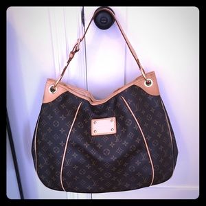 Louis Vuitton Monogram Galliera GM Shoulder Bag