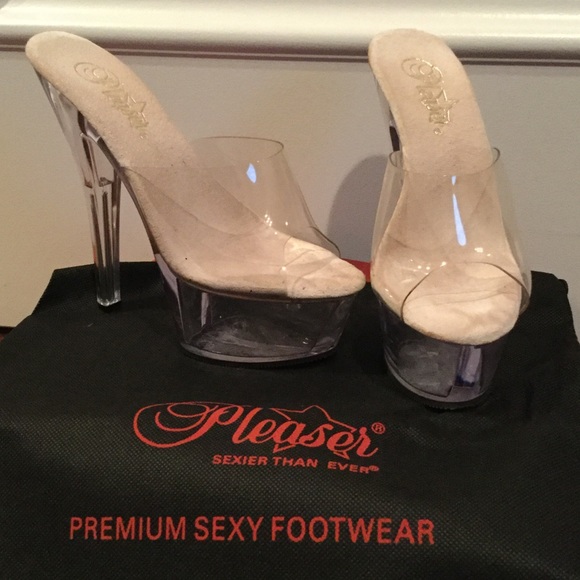 🚩price drop🚩Clear platform shoes ❣
