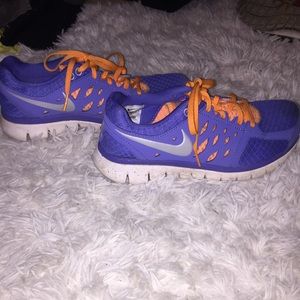 BUNDLE TWO nikes