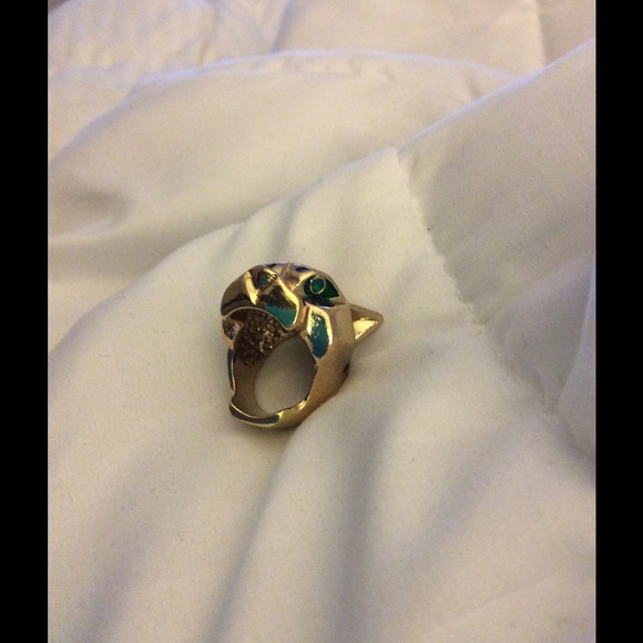 Ring - Picture 3 of 3