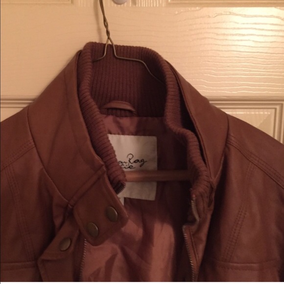 🎉SOLD🎉Like new American Rag leather jacket - Picture 2 of 3