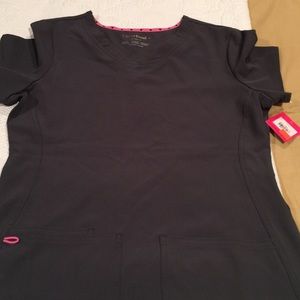 New scrub top Heart & soul