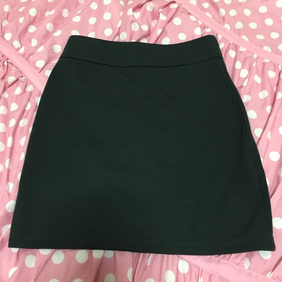 Tobi S green mini skirt