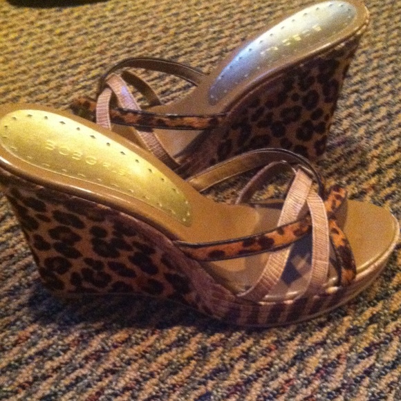 Leopard wedges
