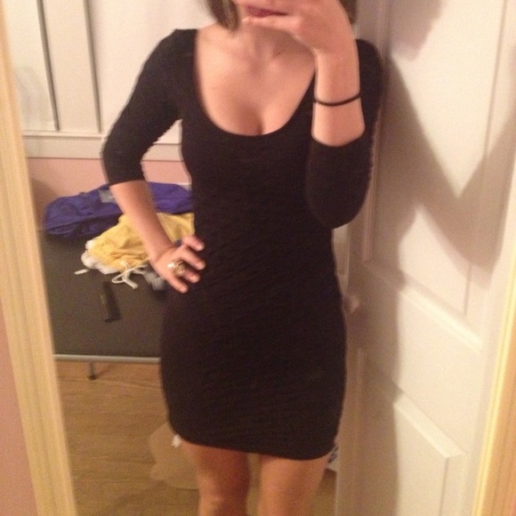 BeBe / long-sleeve / body con