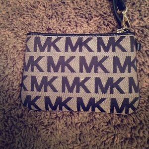 Michael Kors Wristlet