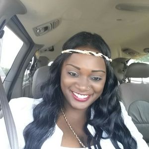 Meet your Posher, Salina