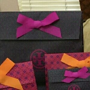 One big dust bag one big box