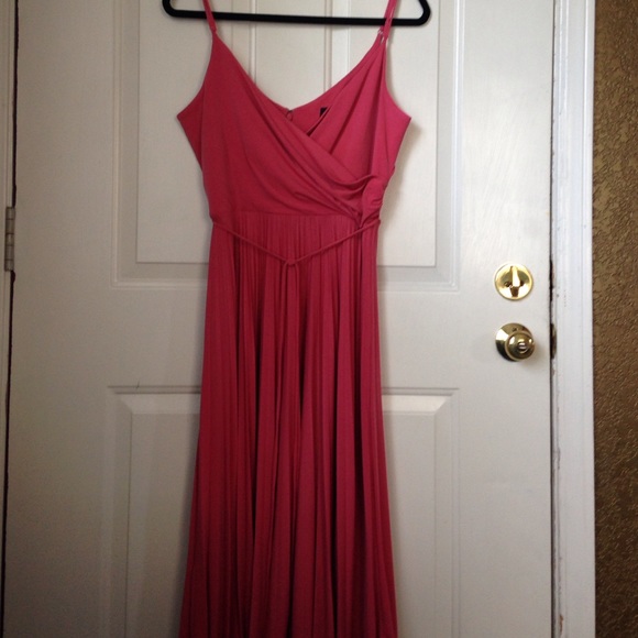 Salmon pink Max & Cleo dress size large