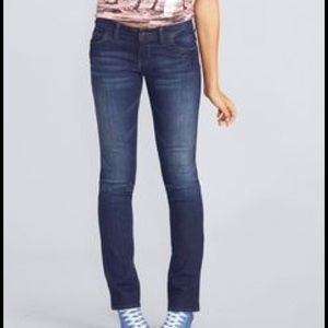 2 days left, NWT Morgan Low Rise Skinny Jean
