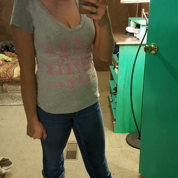 Aeropostale tshirt - Picture 2 of 2