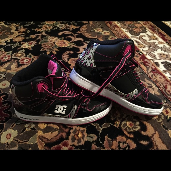 👟👟👟👟👟 - Picture 2 of 3