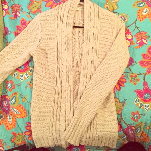 Sweater cardigan from Urban Outfitters