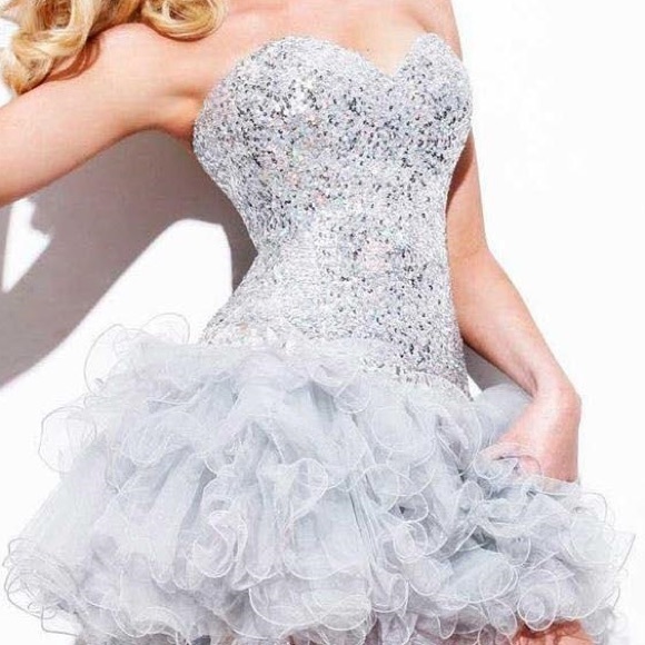 New Sherri Hill minidress Silver Size 2