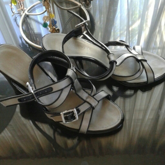 Enzo Angiolini heeled sandals