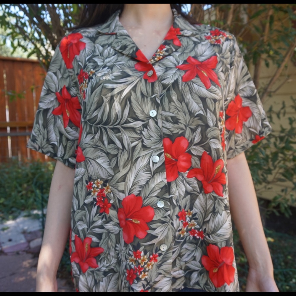 Hawaiian Shirt - button up