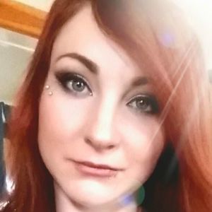 Meet your Posher, Kasandra