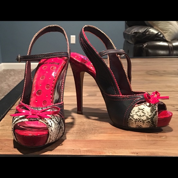 Peep toe heels