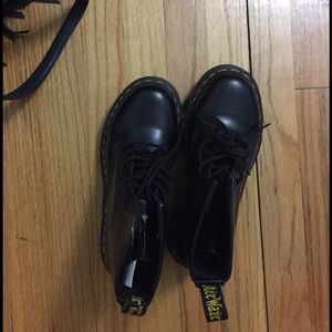 brand new doc martens 1460