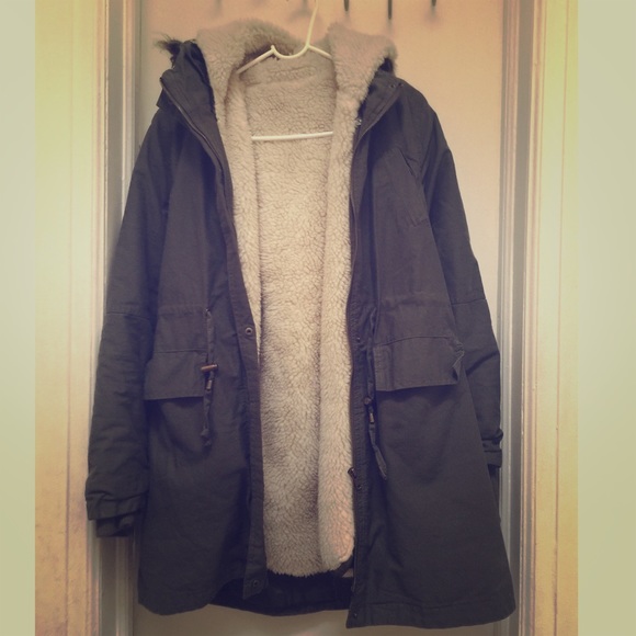 SOLD!!! Olive green parka