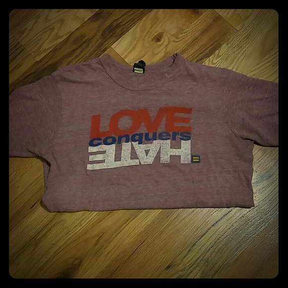 MOVING SALE! HRC Love conquers hate mirrored tee