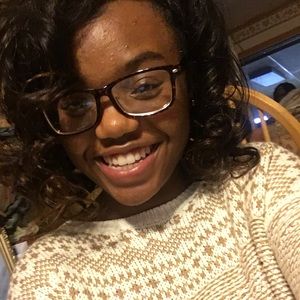 Meet your Posher, Dollicia