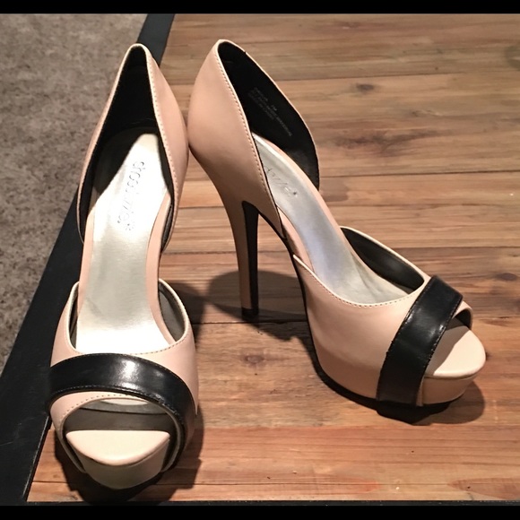 Peep toe heels