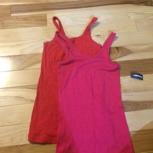 2 "Tami" Old Navy tanks
