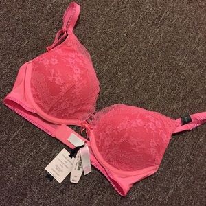 VS Designer Collection Bra