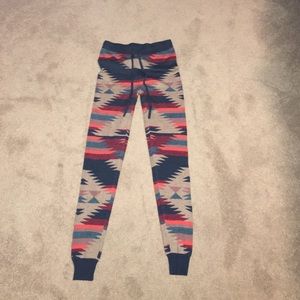 American eagle sweater leggings