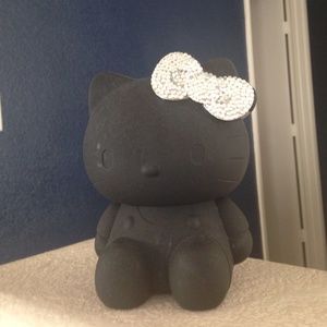 *~*~* Hello Kitty Brush Holder*~*~*