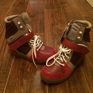 Lacoste women's sneaker wedges