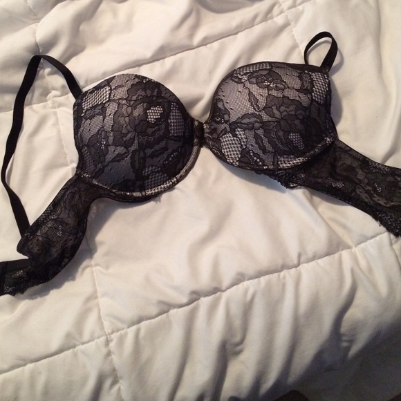 Victoria's Secret biofit bra