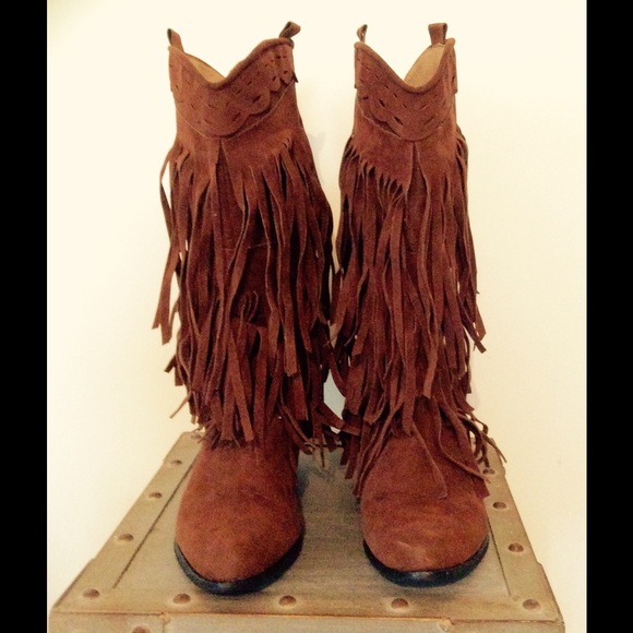 VINTAGE Brown suede FRINGE cowboy boots