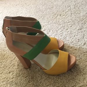 Two color sandal