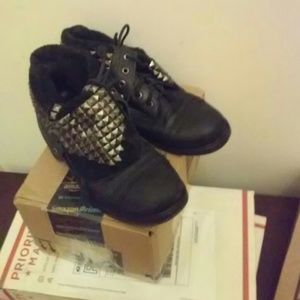 Zigi studded boots