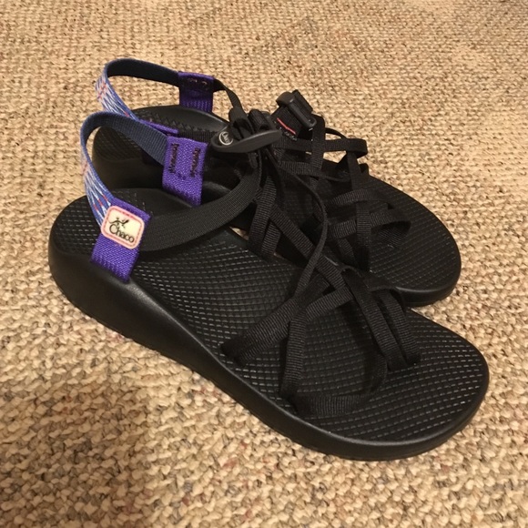Custom Chacos Size 11