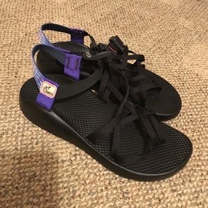 Custom Chacos Size 11