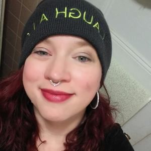 Meet your Posher, Sharon