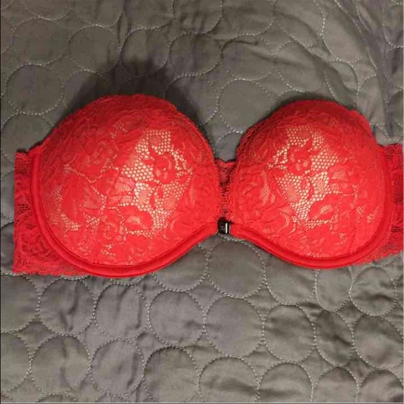 Victoria's Secret pink strapless bra