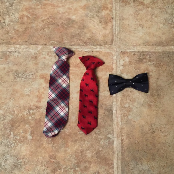 Bundle of toddler boys ties