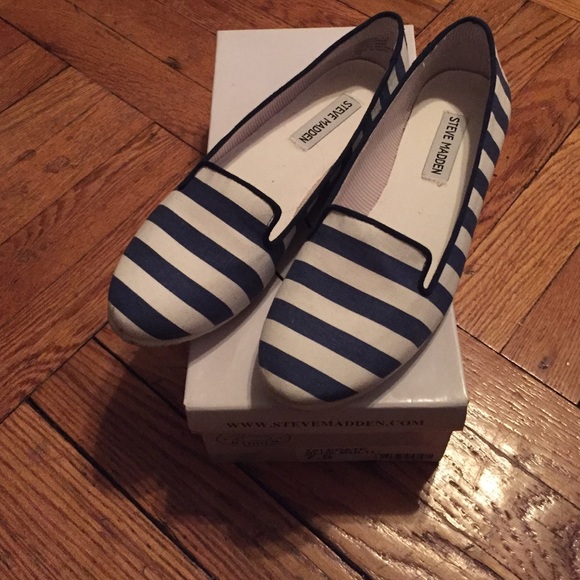 Steve Madden Slip on Shoes