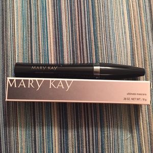 Mary Kay ultimate mascara black